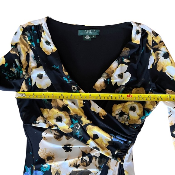 Ralph Lauren Black Yellow multi Floral Ruched Faux Wrap Dress V Neck Size 2 - Picture 12 of 17